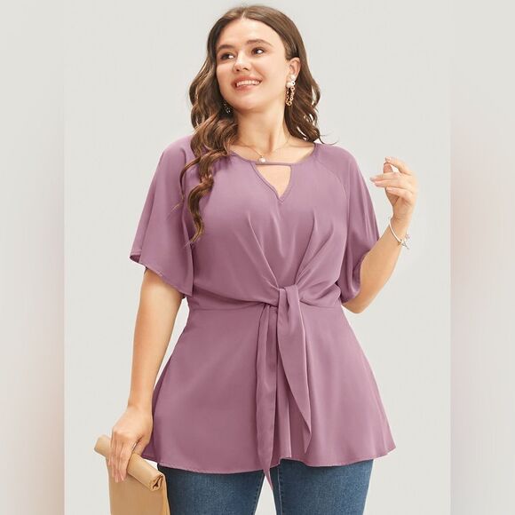 Bloomchic Knotted Front Top - Picture 1 of 5